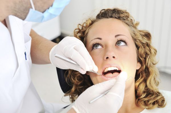 Pacjentka u stomatologa - W5