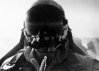 F-16