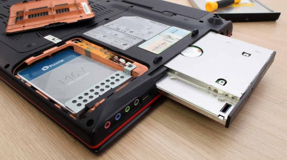 Laptop - wymiana dysku kieszen HDD_2